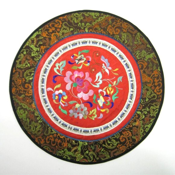 Vintage Asian Chinese Embroidered Silk Art Floral Panel Handmade Textile Round - Picture 1 of 6